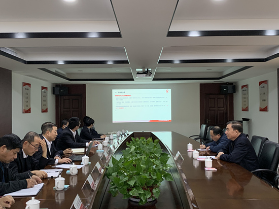 原中國(guó)建材集團(tuán)領(lǐng)導(dǎo)、現(xiàn)浙江大學(xué)教授劉志江一行蒞臨公司調(diào)研